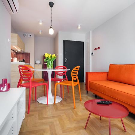 Tyzenhauz Apartments Vistula With Parking Krakow Bagian luar foto